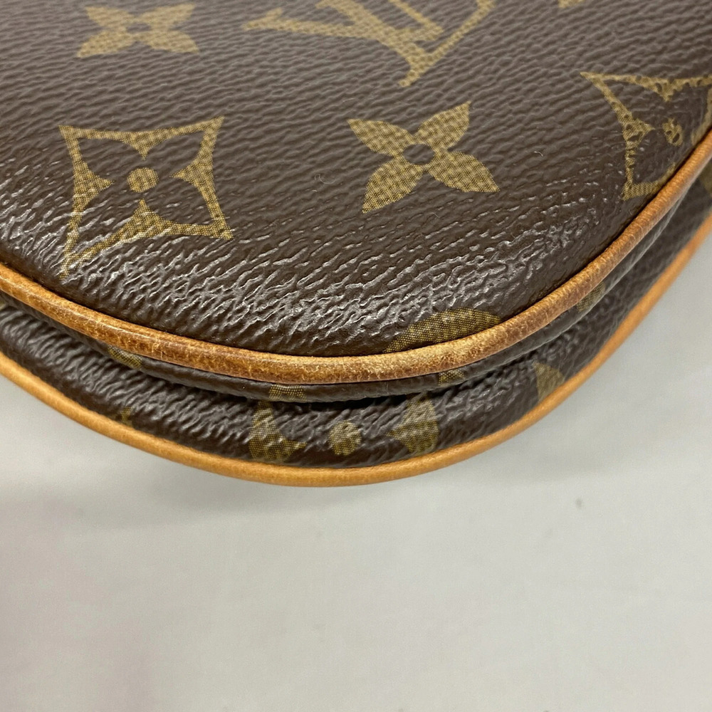 LOUIS VUITTON Brown Monogram Shoulder Bag - Picture 6 of 10